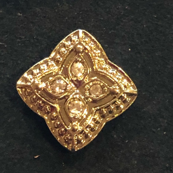 Gold tone cubic zirconia set - Picture 7 of 8